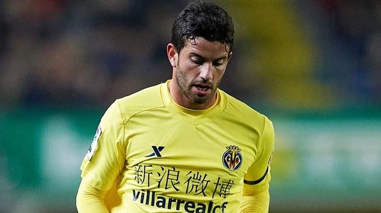 Milan'ın ilk bombası! 4 yıllık imzayı attı