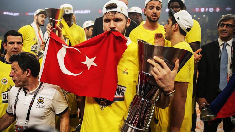 Yunan basını bile bunu yazdı!
