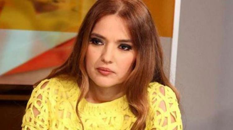 Demet Akalından 15 Temmuz kararı Demet Akalından 15 Temmuz kararı