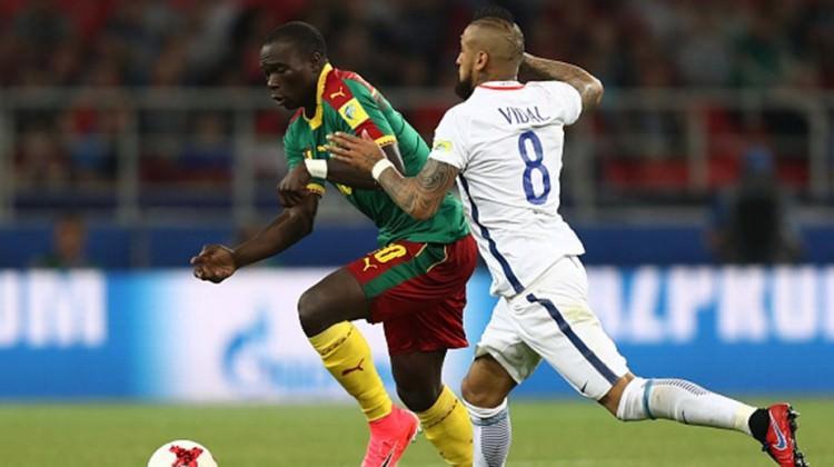 Şili, Aboubakar'lı Kamerun'u devirdi