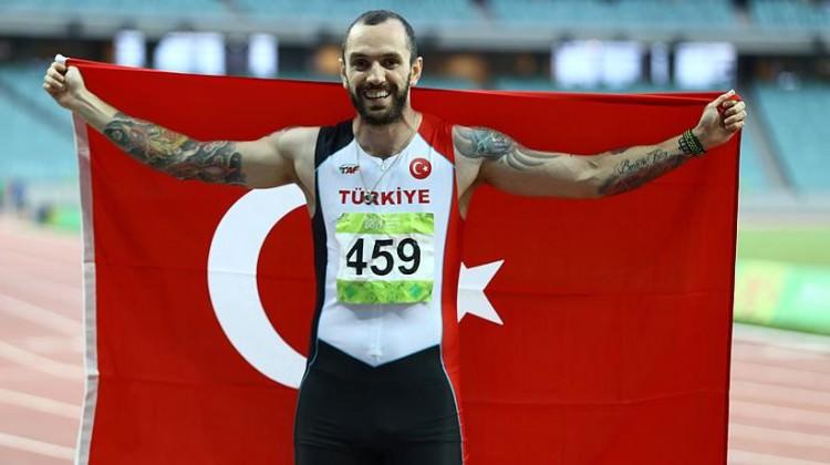 Ramil Guliyev Elmas Lig'de birinci oldu