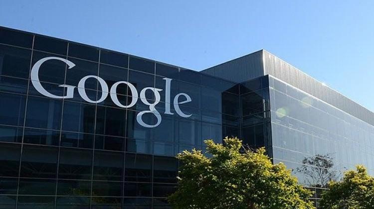 Google'dan flaş İngiltere kararı!