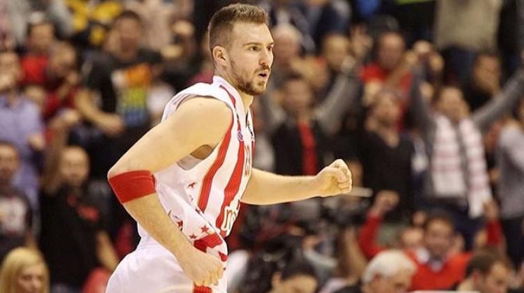 Fenerbahçe 3. transferi de bitirdi
