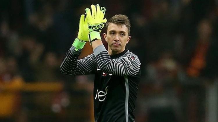 Muslera'dan 15 Temmuz paylaşımı!