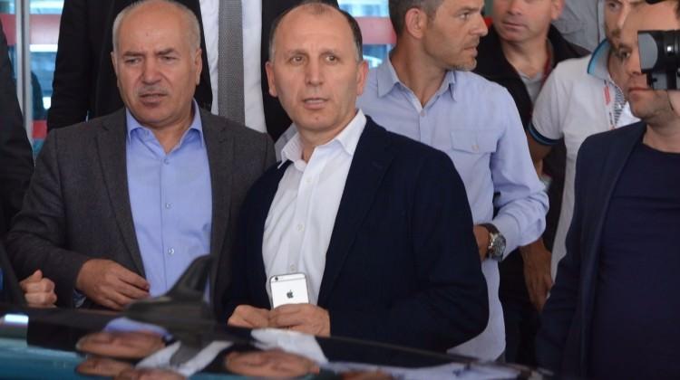 Başkan Usta'ya 'pankart' şoku!