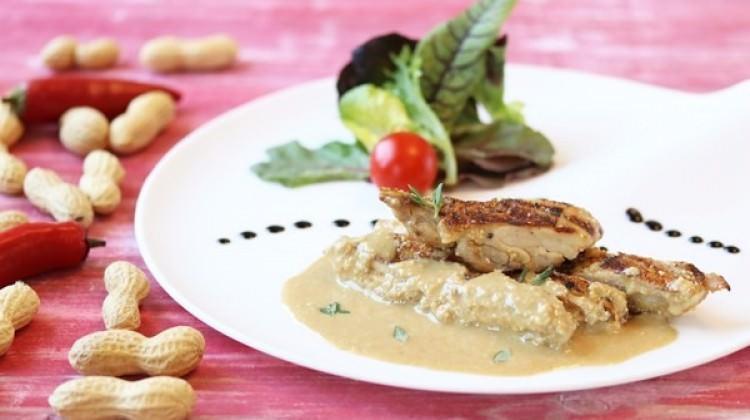 Yer fıstığı soslu tavuk tarifi