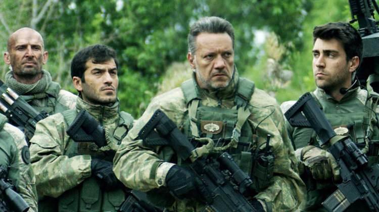 'Dağ' filminin ekibi '15 Temmuz' için hazırlanıyor