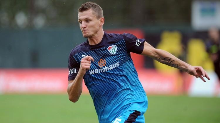 Süper Lig ekibi resmen açıkladı! Tomas Necid....