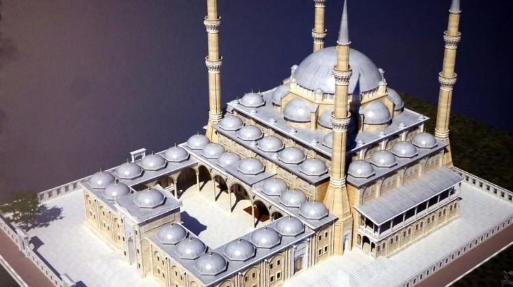 Eyüp Belediyesi külliyeli camiler inşa ediyor