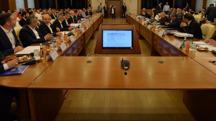 Hizmet Kolları Teklifleri Müzakere Ediliyor