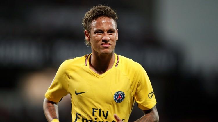 Neymar ilk maçında coştu