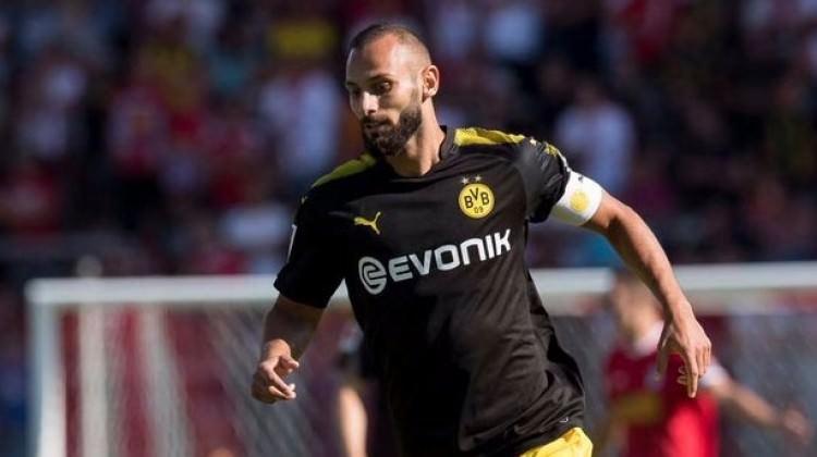 Ömer Toprak'ın burnu kırıldı!