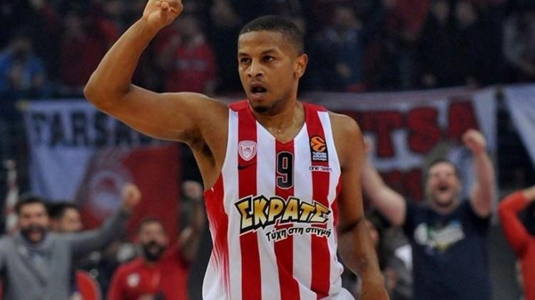 Pınar Karşıyaka'dan bir transfer daha!