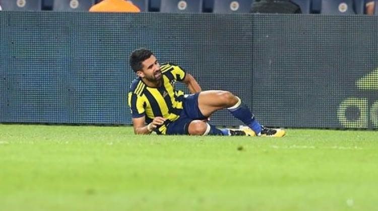 Alper Potuk'tan F.Bahçe'ye kötü haber