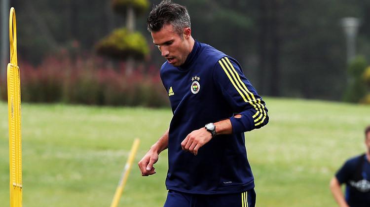 Robin van Persie şaşırtmadı! Yine...