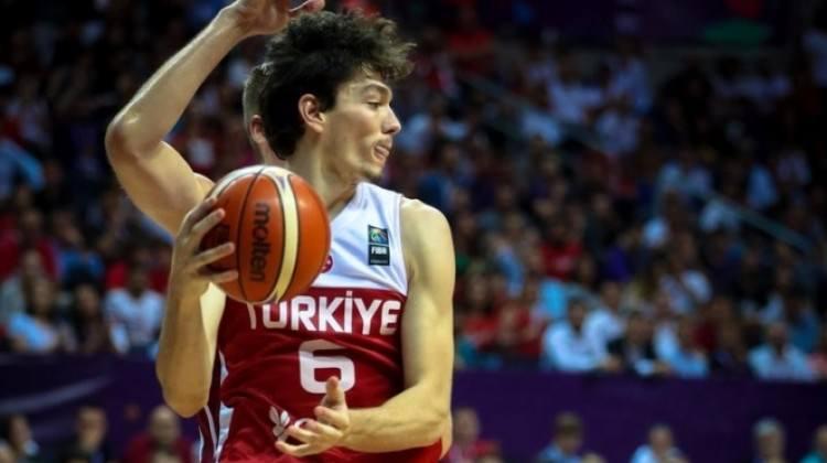 Cedi Osman patladı: Ayıp