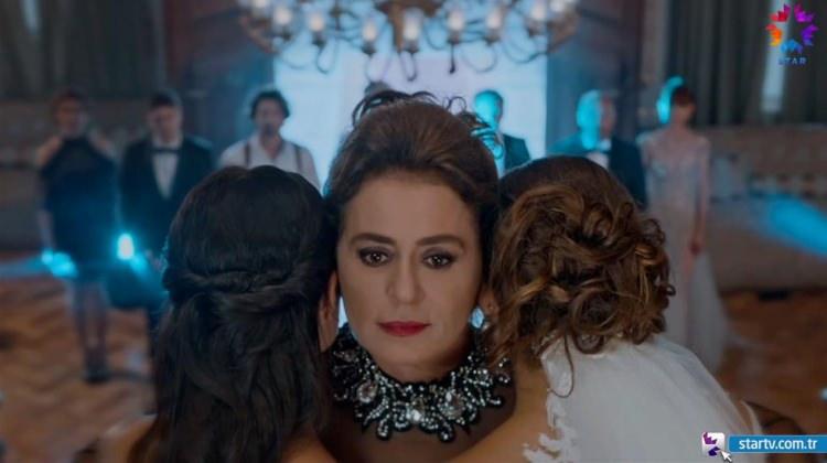 Fazilet Hanım ve Kızları 14.bölüm fragmanı Fazilet Hanım ve Kızları bu akşam başlıyor 32