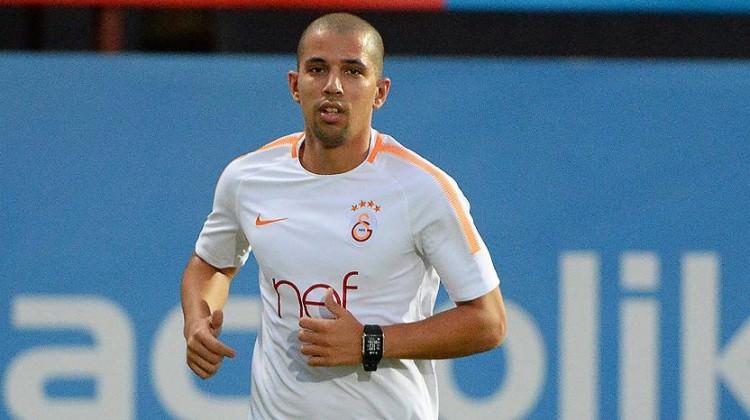 Galatasaray'da Feghouli Antalya kafilesinde