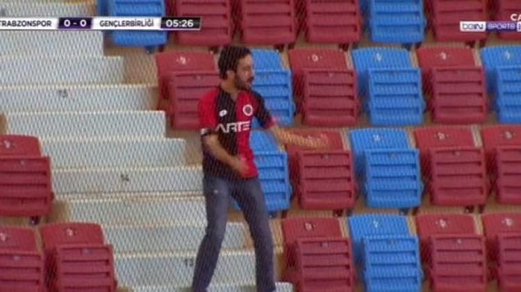 Trabzon'daki maça damga vuran görüntü