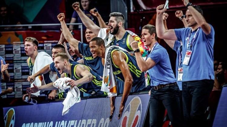 İspanya'ya soğuk duş! Slovenya finalde...