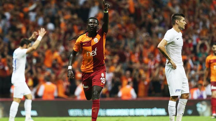 Lider Galatasaray Gomis'le güldü!