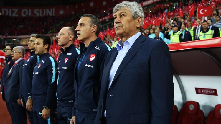 Mircea Lucescu'dan İzlanda öncesi flaş karar!