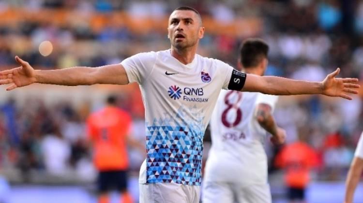 Burak'ın kaptanlık bandında dikkat çeken isimler