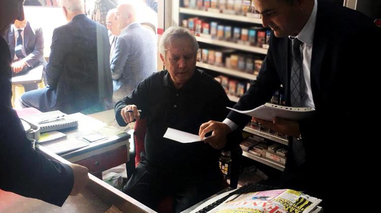 Aziz Yıldırım esnaf ziyaretinde!