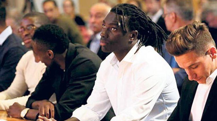Gomis gerçeği! Meğer izin günlerinde...