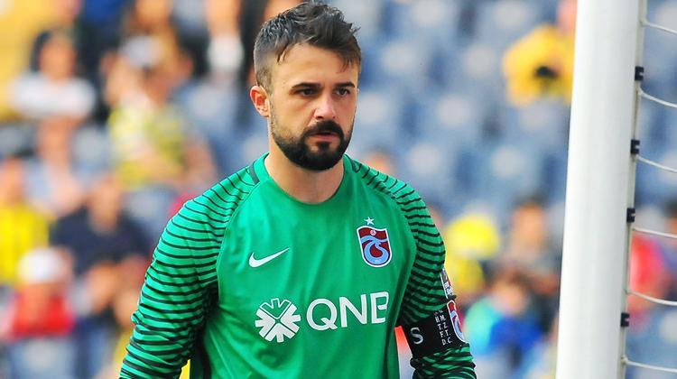 Trabzonspor'da ilk feda Onur Kıvrak'tan!