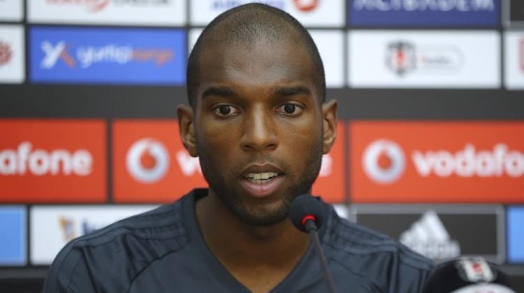 Babel: Üzerimize terlik bile attılar
