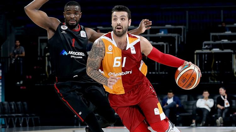 Galatasaray'dan farklı başlangıç!