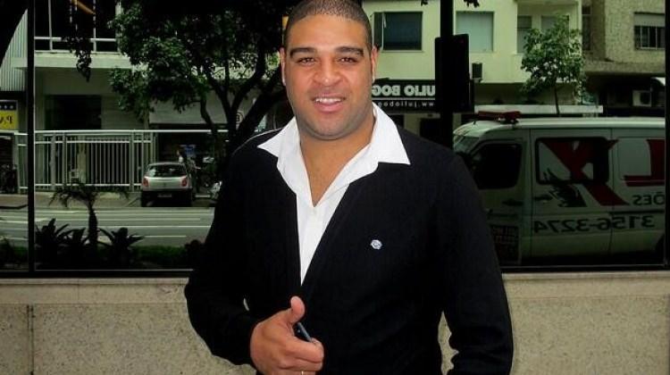 Yok artık Adriano! Geri dönüyor