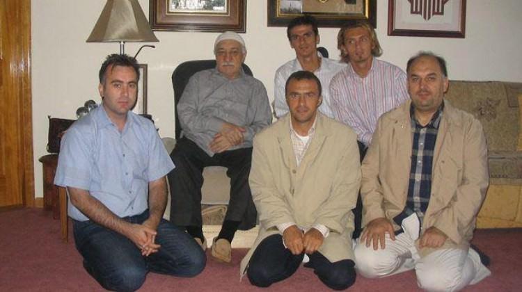 Fotoğrafı çıkan eski G.Saraylıdan FETÖ açıklaması