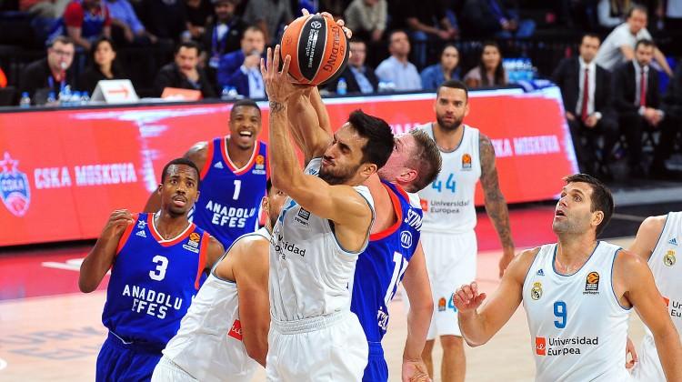 Real Madrid İstanbul'da kazandı
