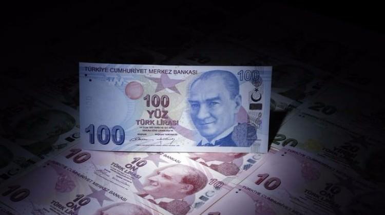 Emekliye yüzde 9 ek ödeme