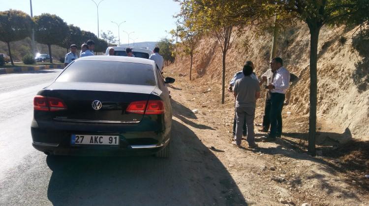 Yola saçılan 11 bin lirayı alıp kaçtılar!