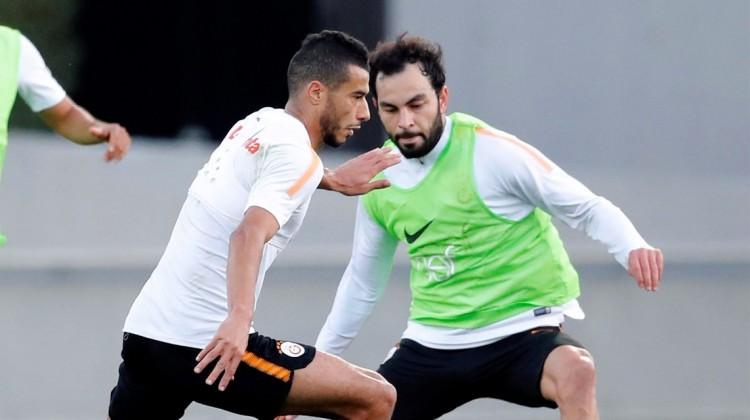 Başkan Özbek'ten derbi öncesi moral ziyareti
