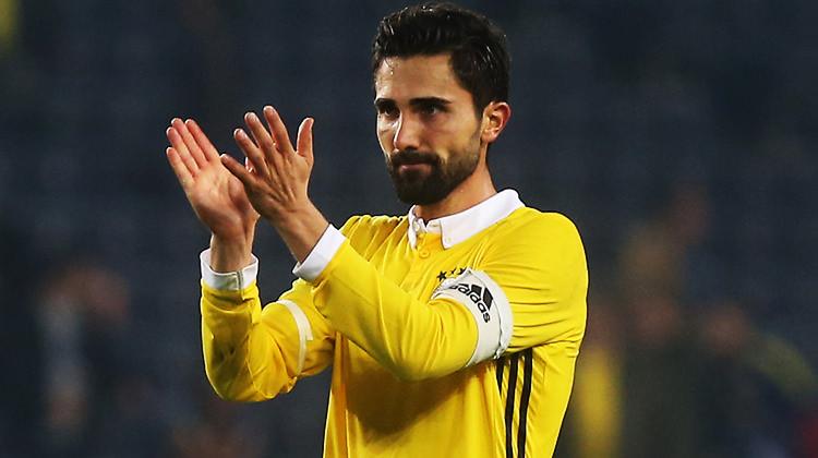 Yok artık Hasan Ali! F.Bahçeliler çıldırdı