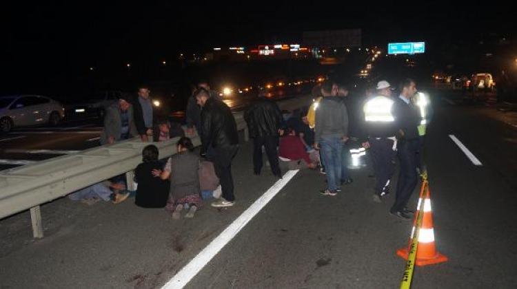 Traktöre çarpan motosikletteki 2 genç öldü
