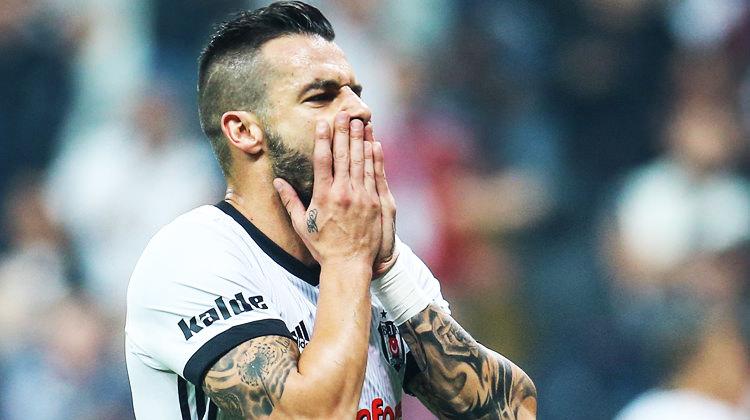 '35 gol atarım' diyen Negredo'ya flaş tepki!