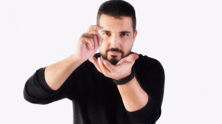 'Etrafımızda 'bilmiyorum' diyemeyen insanlar var'