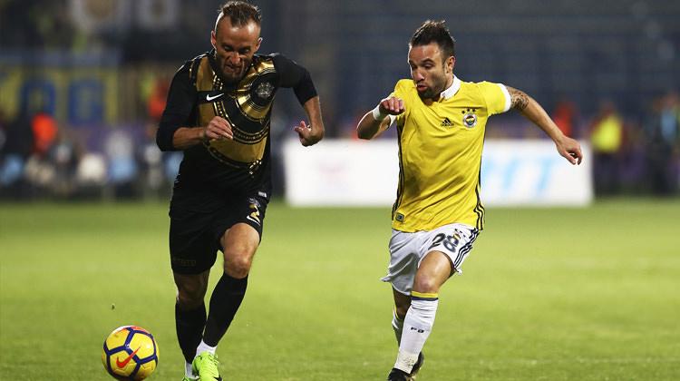 Fenerbahçe 'bir bir' eriyor