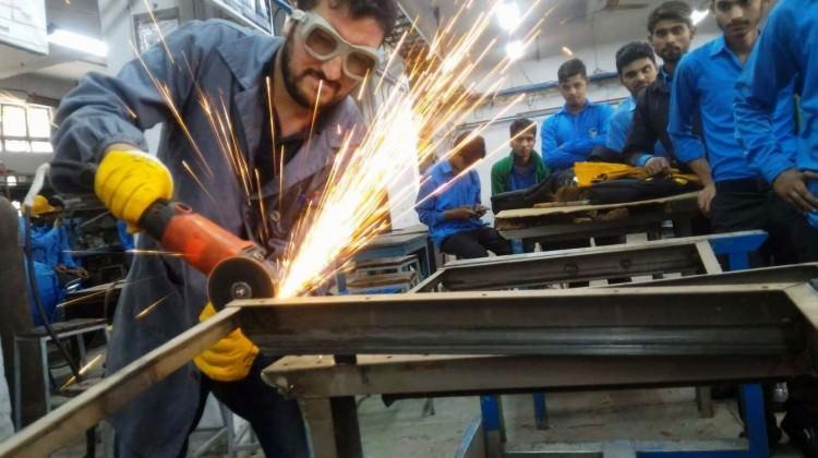 TİKA'dan Pakistan'a mesleki teknik eğitim projesi
