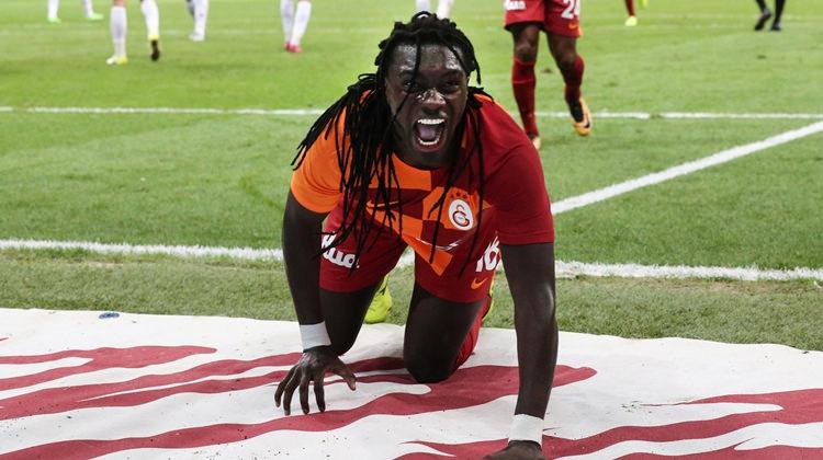 Yok artık Gomis! Neymar'ı bile geçti
