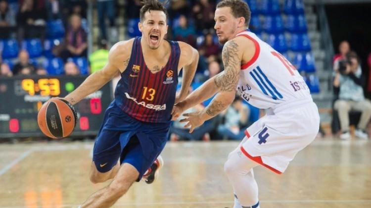 Anadolu Efes'in ilk galibiyeti İspanya'da!