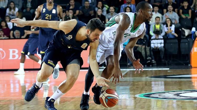 Olaylı maçta Darüşşafaka, Fenerbahçe'yi devirdi!