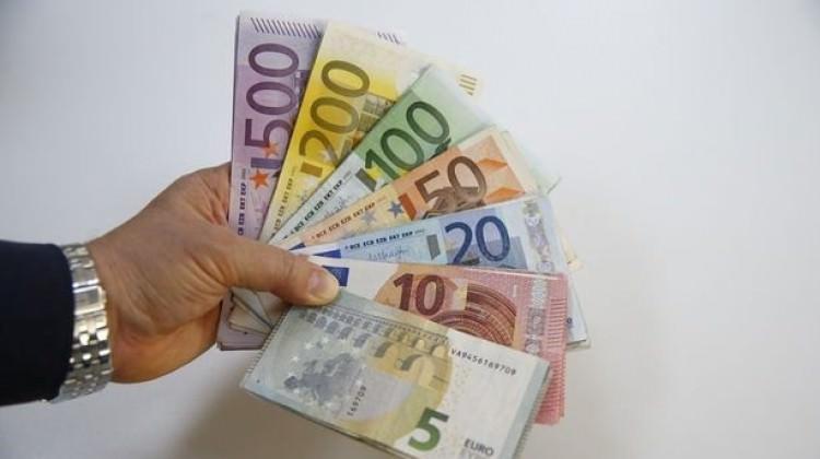 Eurodan çifte rekor! Dolar ise...