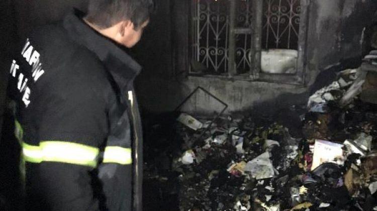 Nusaybin'de çıkan yangında ev harabeye döndü