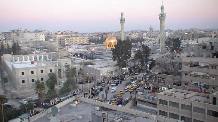 Saldırı altındaki Hamalı aileler İdlib'e sığınıyor
